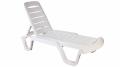 Пластиковые шезлонги